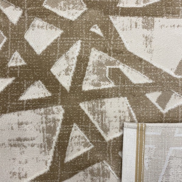 Модерен килим - Корал 5709 Бежов - детайл - 3