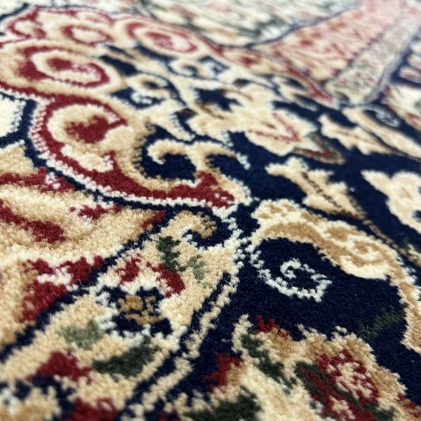 Класически килим – Корона 867 Син - детайл - 2