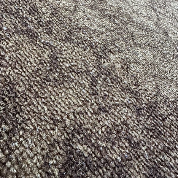 Мокетен килим - Олимп 2410 Кафяв - детайл - 2